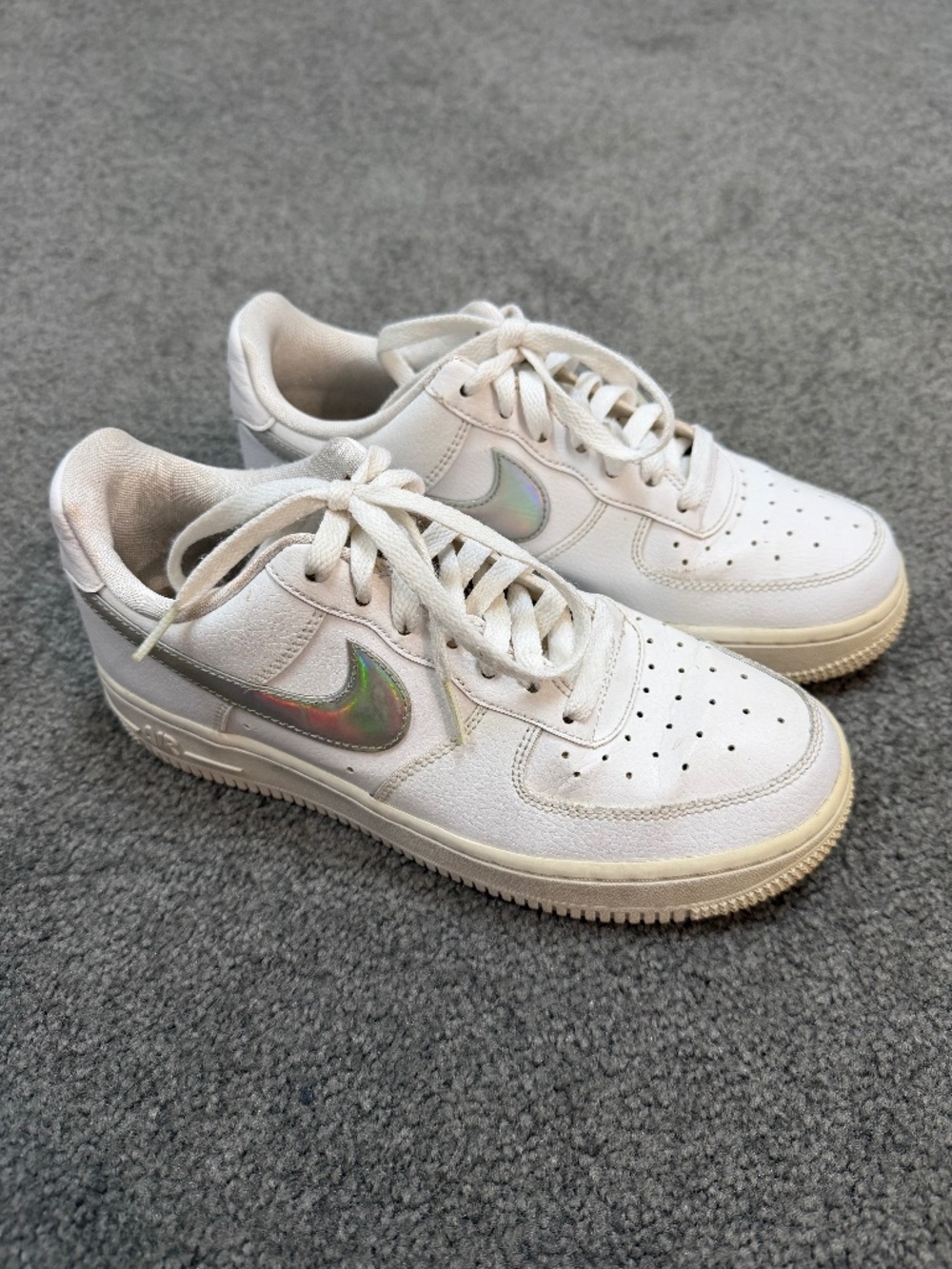 Nike Air Force 1 Low White Iridescent Holographic